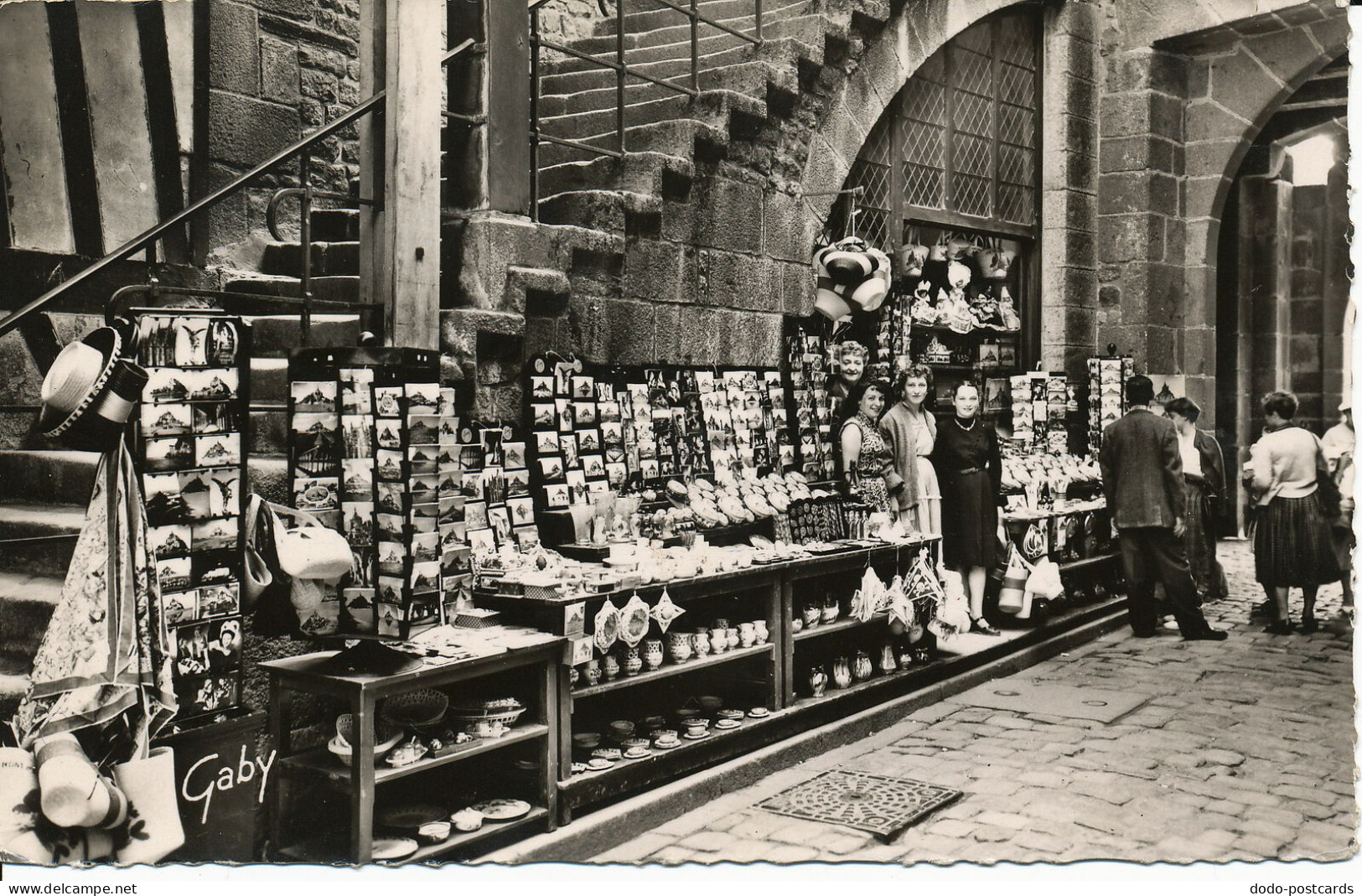 PC03040 Mont Saint Michel. Manche. Le Cellier du Roy et la Porte. Gaby. 1972