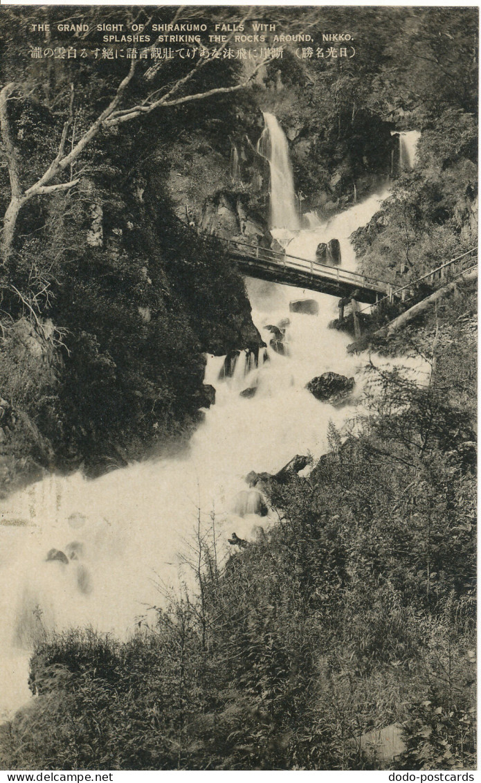 PC10929 Grand Sight of Shirakumo Falls with Splashes Striking the Rocks Around.