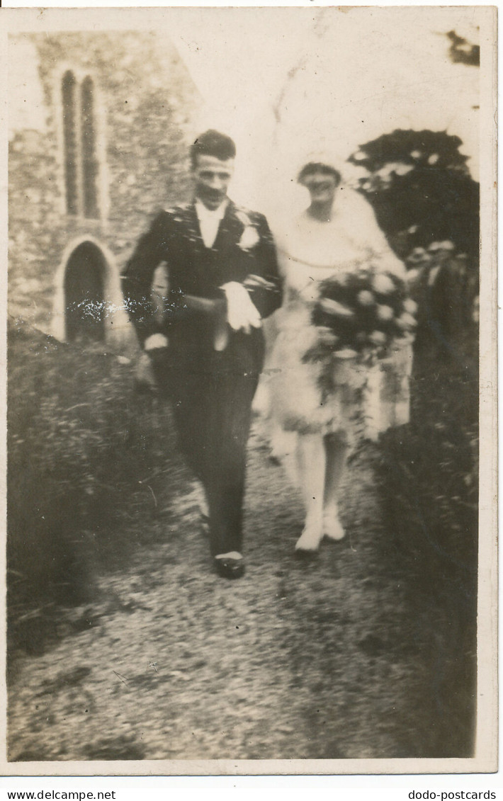 PC18593 Old Postcard. Wedding. RP