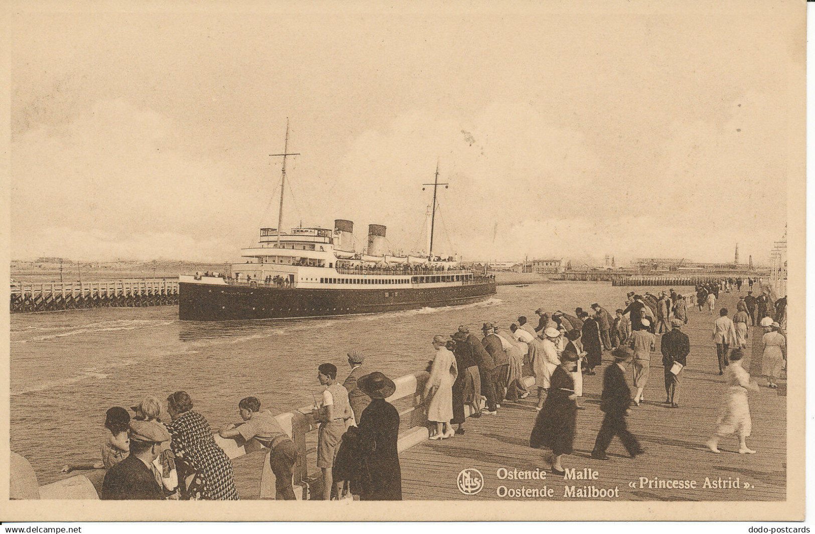 PC26987 Ostende Malle. Princesse Astrid. Ern. Thill