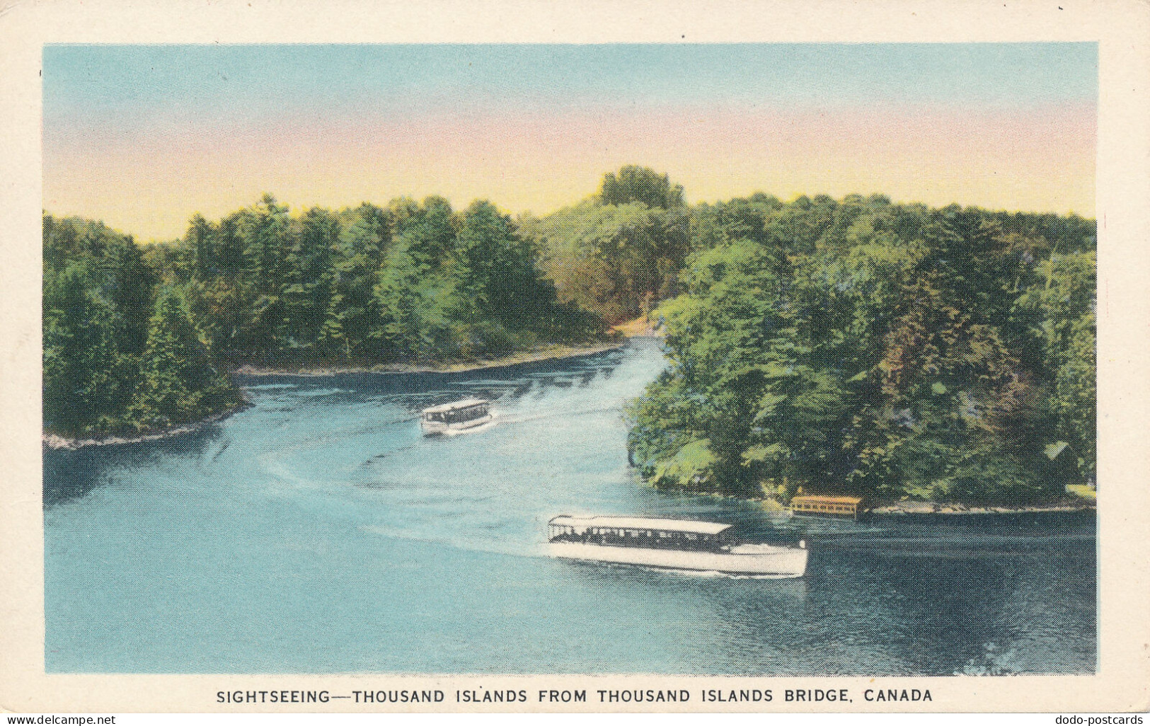 PC30426 Sightseeing. Thousand Islands from Thousand Island Bridge. Canada. Valen