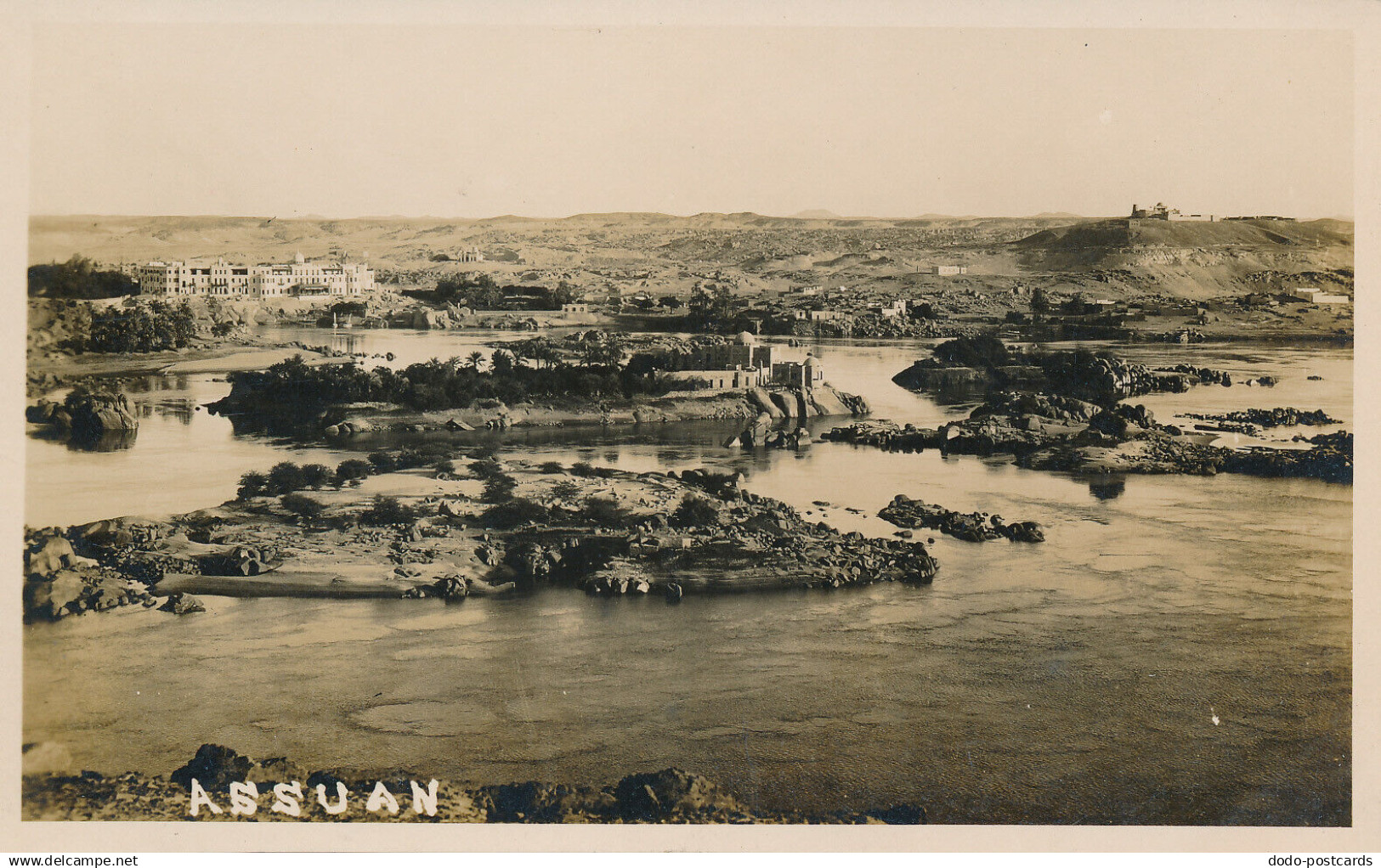 PC52775 Assuan. Mac Gillivary