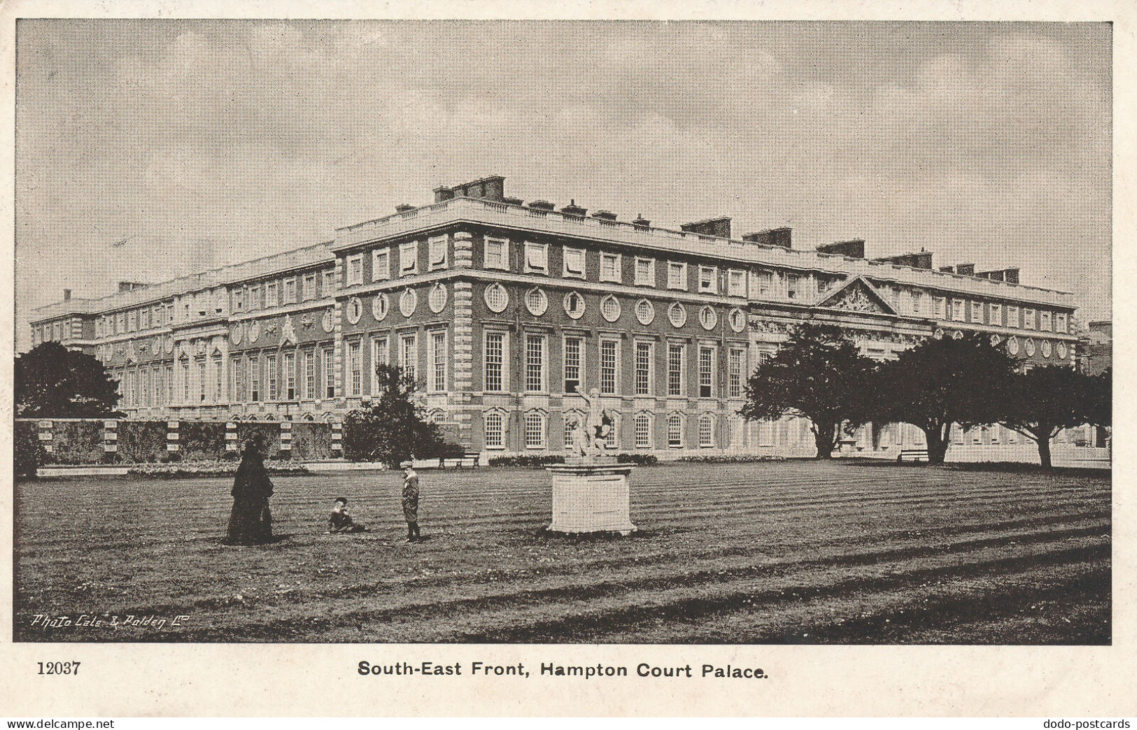 PC72402 South East Front. Hampton Court Palace. Gale and Polden