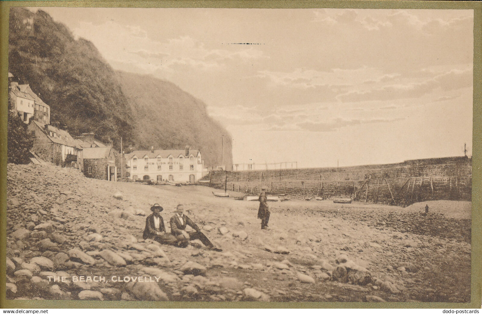 PC72765 The Beach. Clovelly