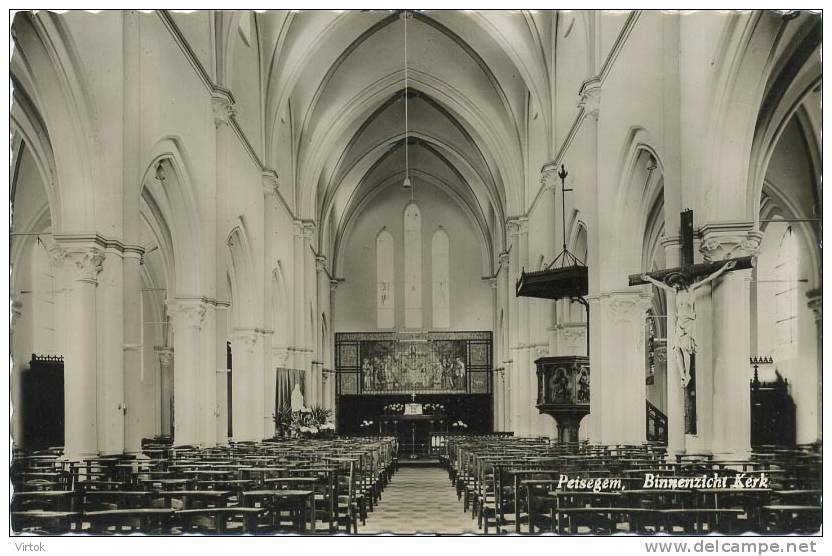 Peisegem - Merchtem :  binnenzicht der kerk