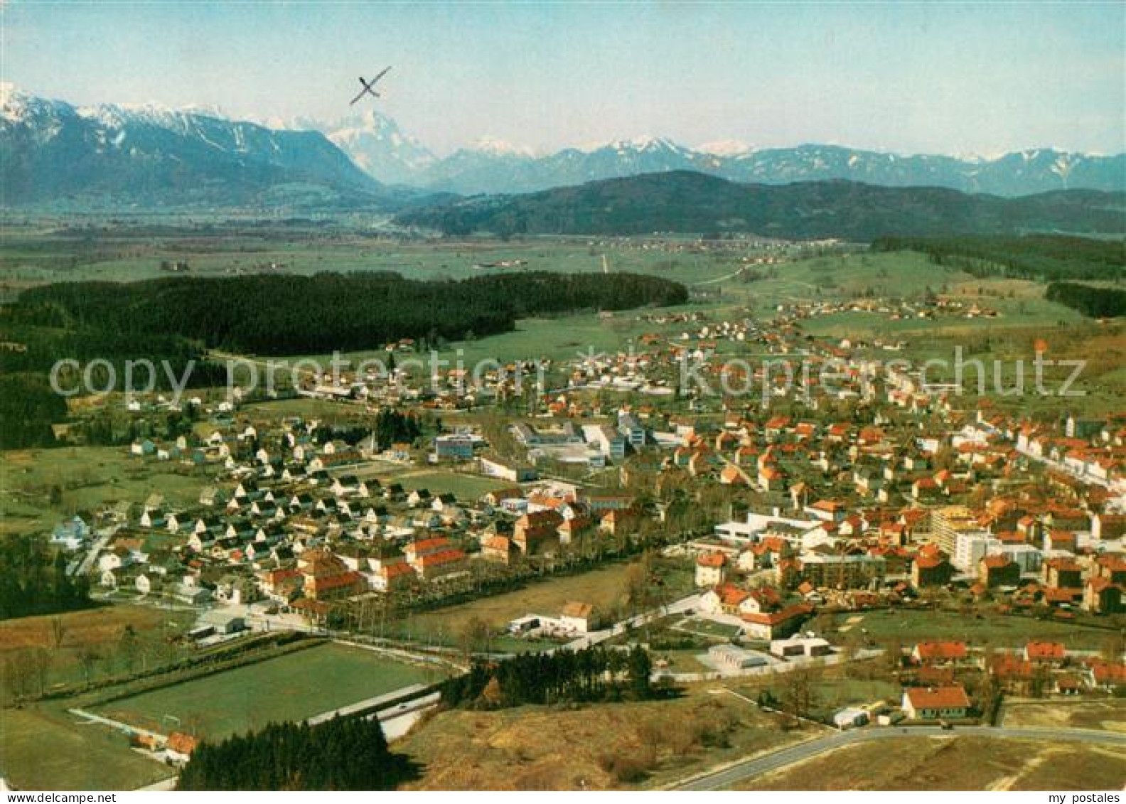 Penzberg Steigenberg Fliegeraufnahme mit Zugspitze