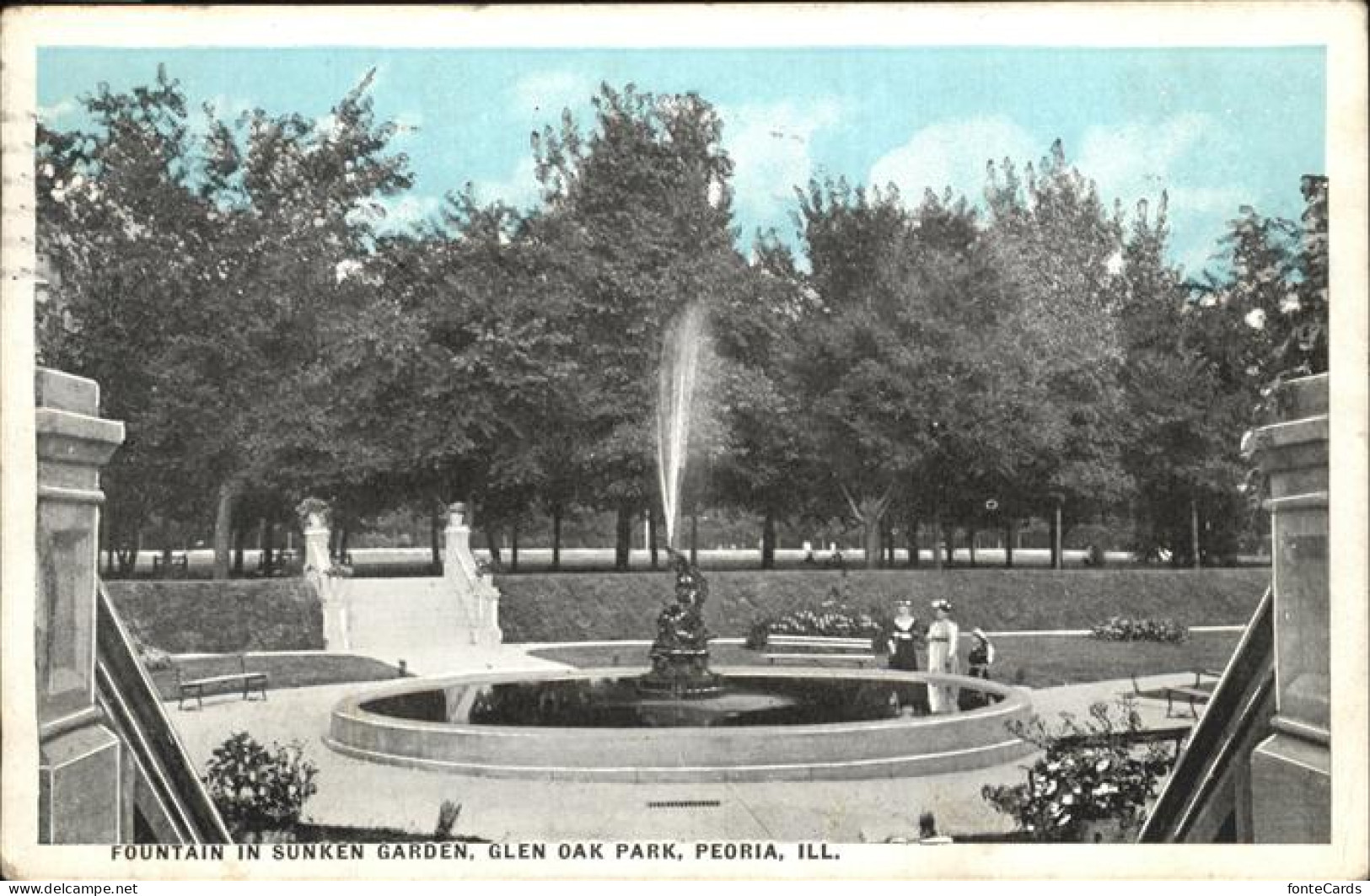 Peoria Illinois Fountain in Sunken Garden   Glen Oak Park