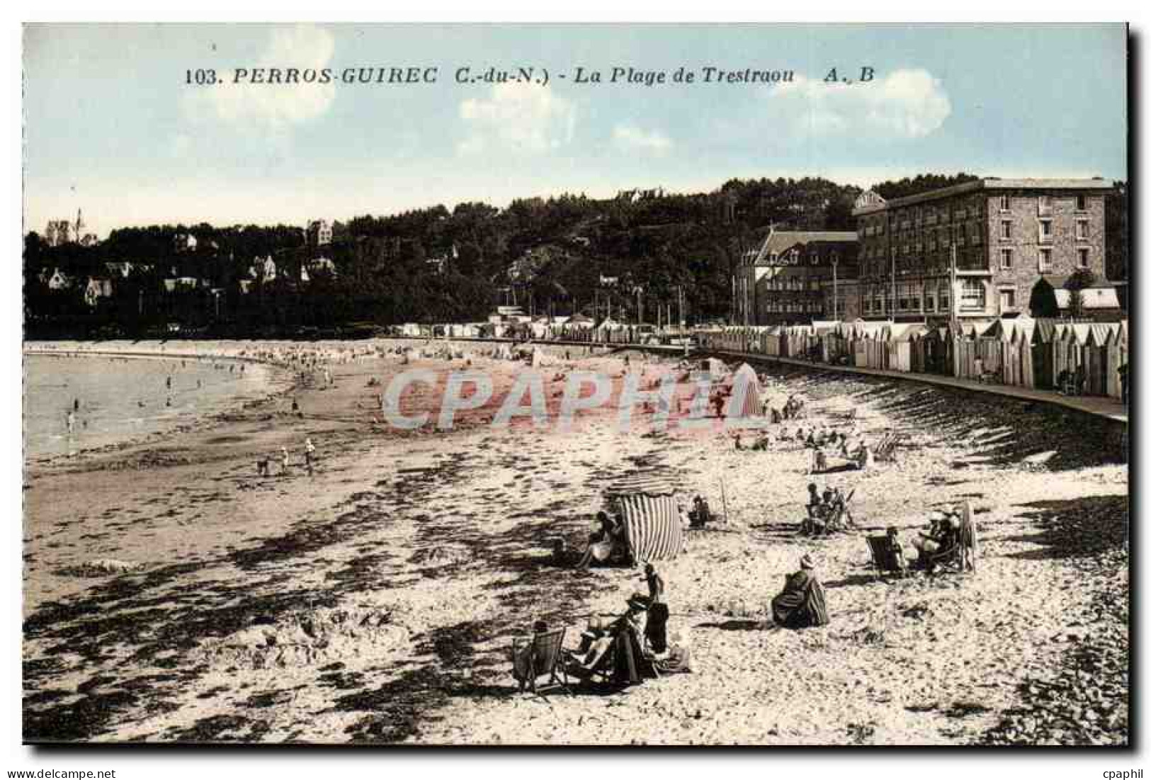 Perros Guirec CPA Plage de Trestraou