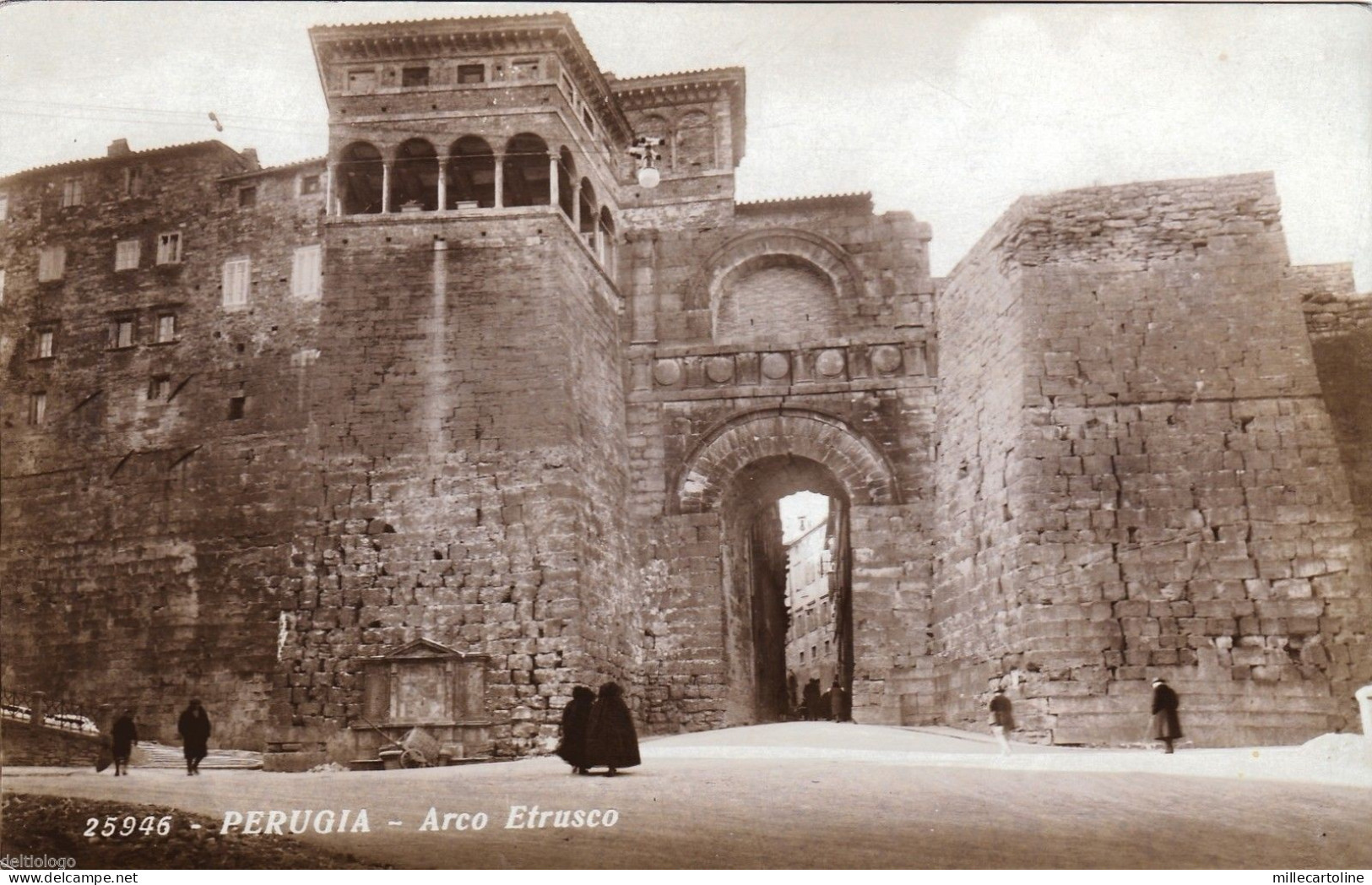 # PERUGIA: ARCO ETRUSCO