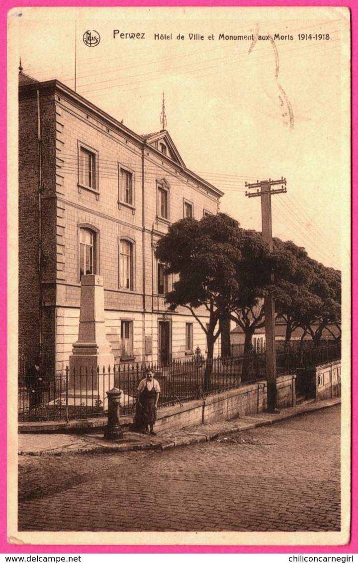 Perwez - Hôtel de Ville et Monument aux Morts 1914-1918 - Animée - Edit. NELS - JACOBS GELINNE - 1946