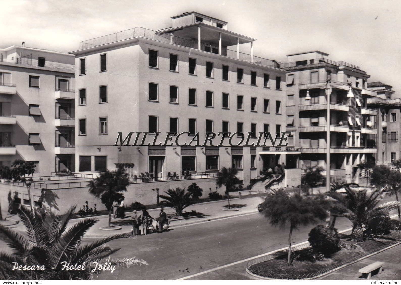 PESCARA:  Hotel Jolly