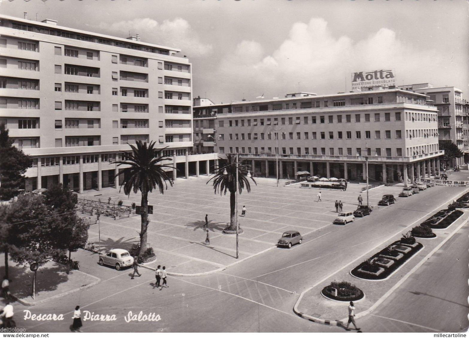 # PESCARA: PIAZZA SALOTTO