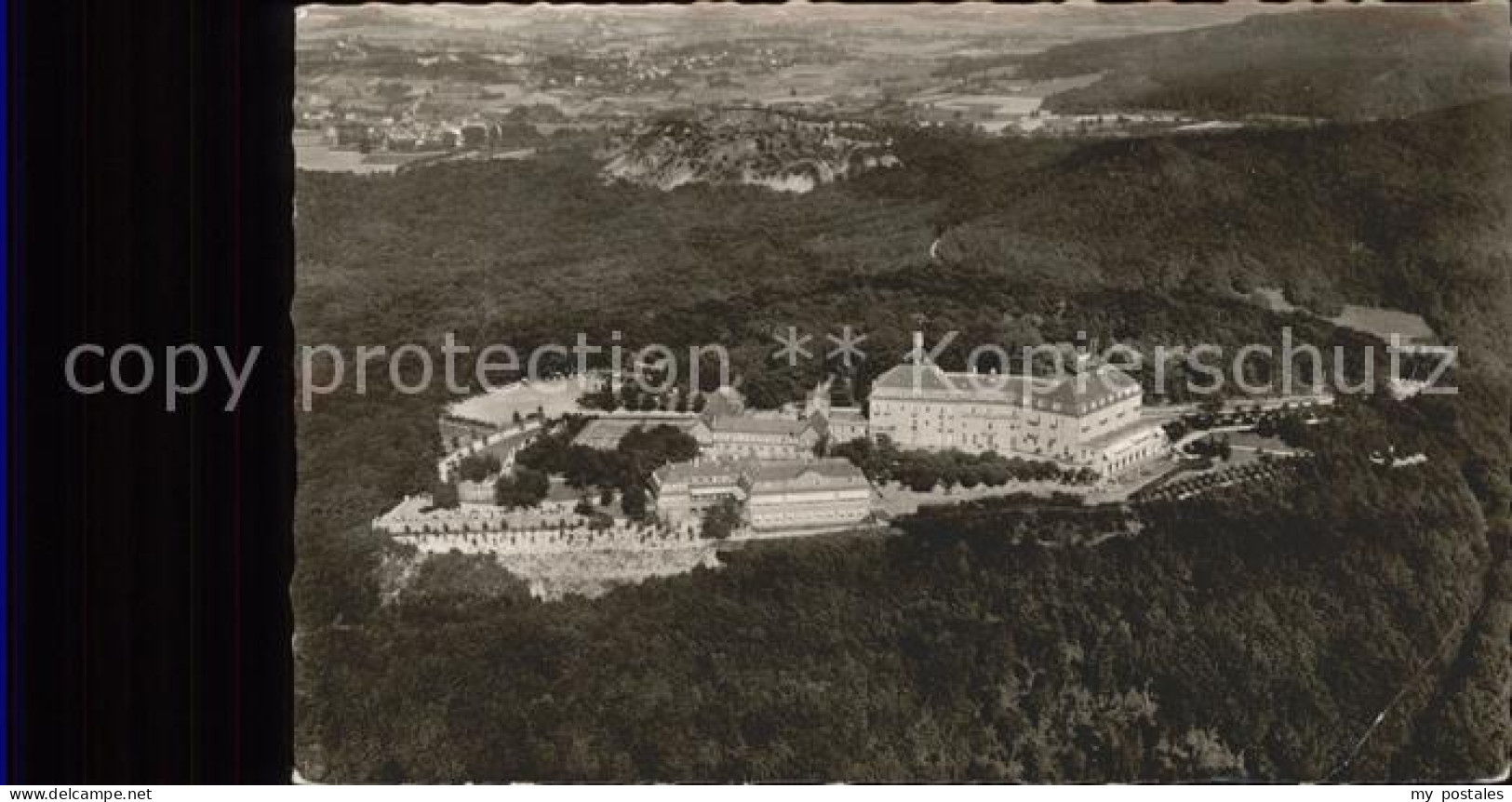 Petersberg Koenigswinter Luftaufnahme vom Hotel auf dem Petersberg