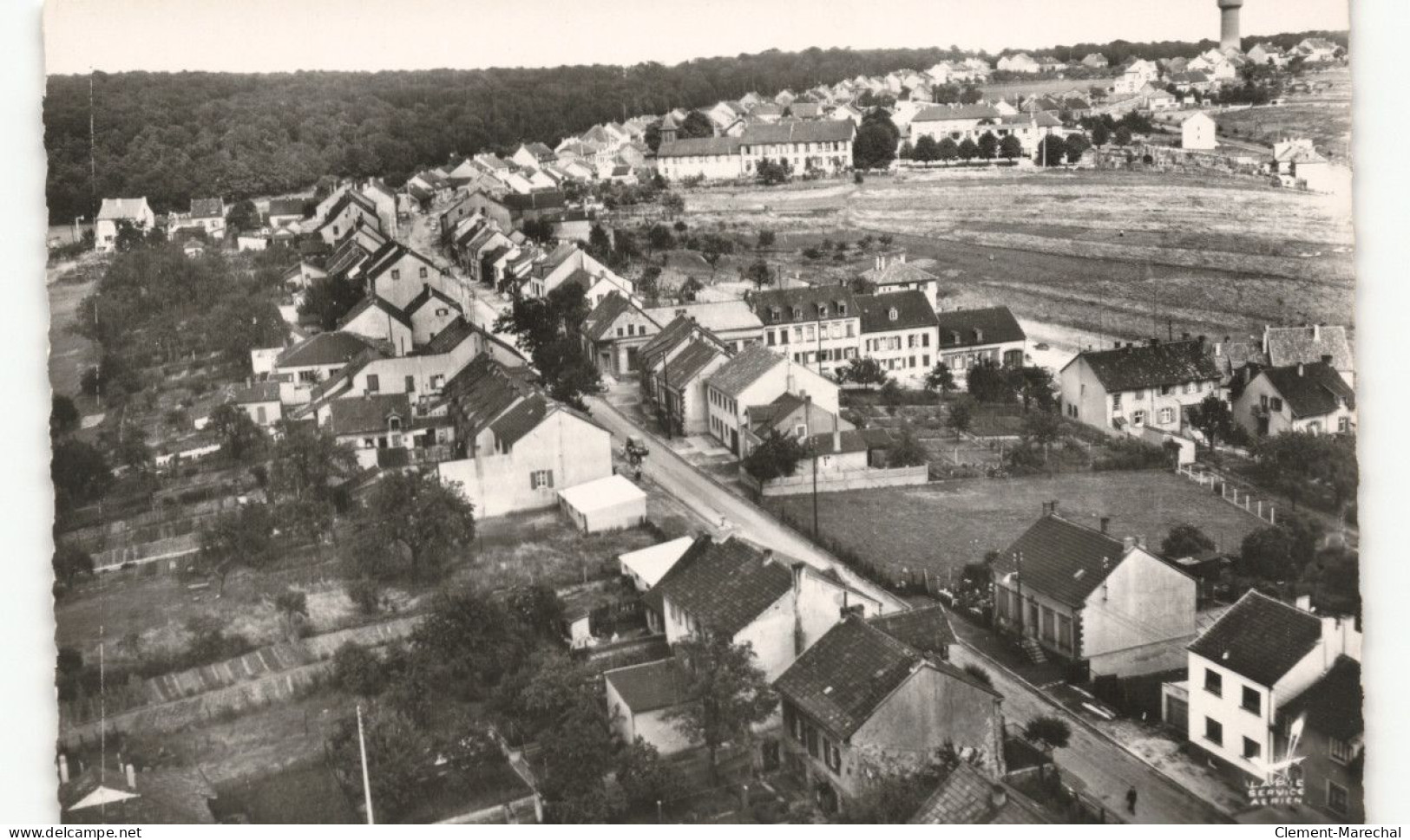 PETITE ROSSELLE: la rue principale vue aérienne 10X15 - très bon état