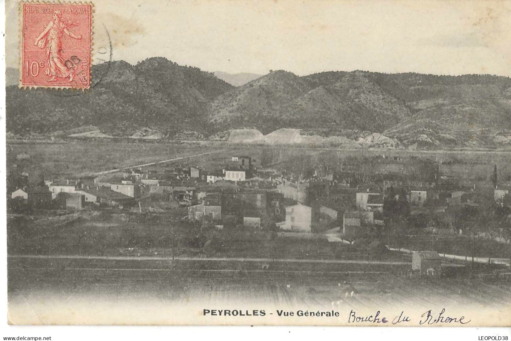 Peyrolles Vue Générale