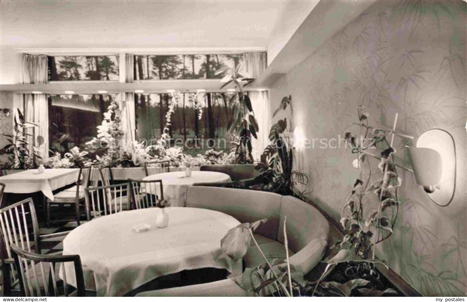 Pfungstadt Autobahn-Rasthof Restaurant Innenraum Panoramafenster Pflanzen Polste