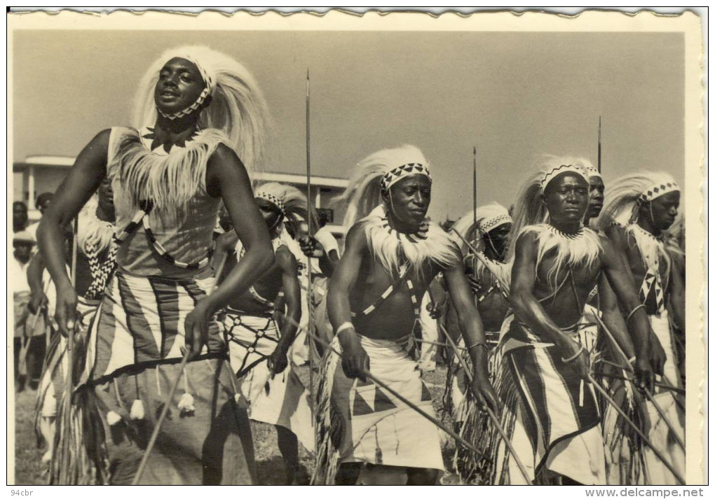 PHOTO 7.5x10.5 (ruanda)  danseurs du roi