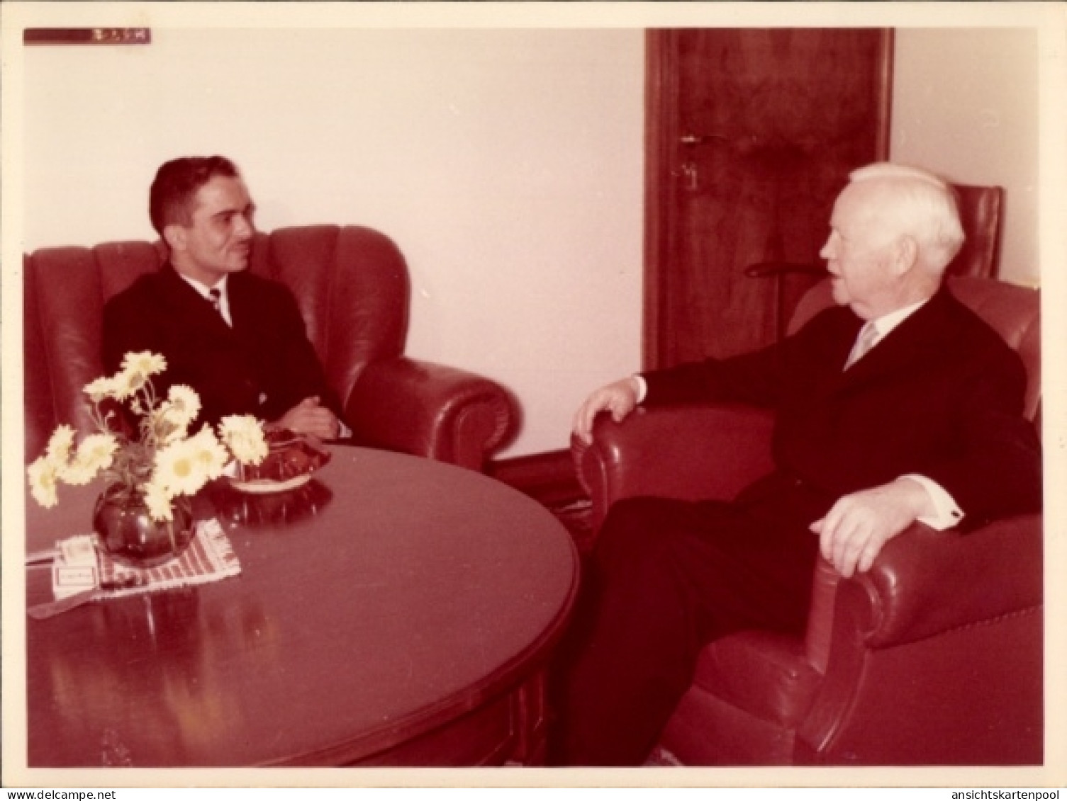 Photo Bundespräsident Heinrich Lübke im Gespräch mit Hussein bin Talal, Roi von Jordanien