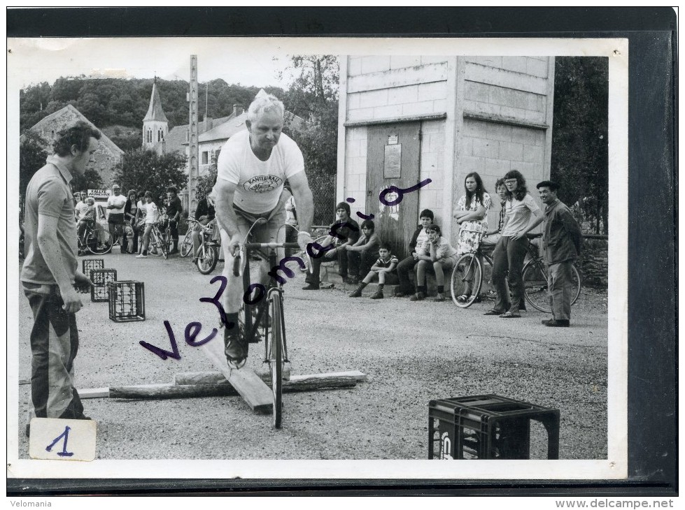 Photo Clamecy ou environs - Charroux    ?     " Photo Guy Beaufils Clamecy"
