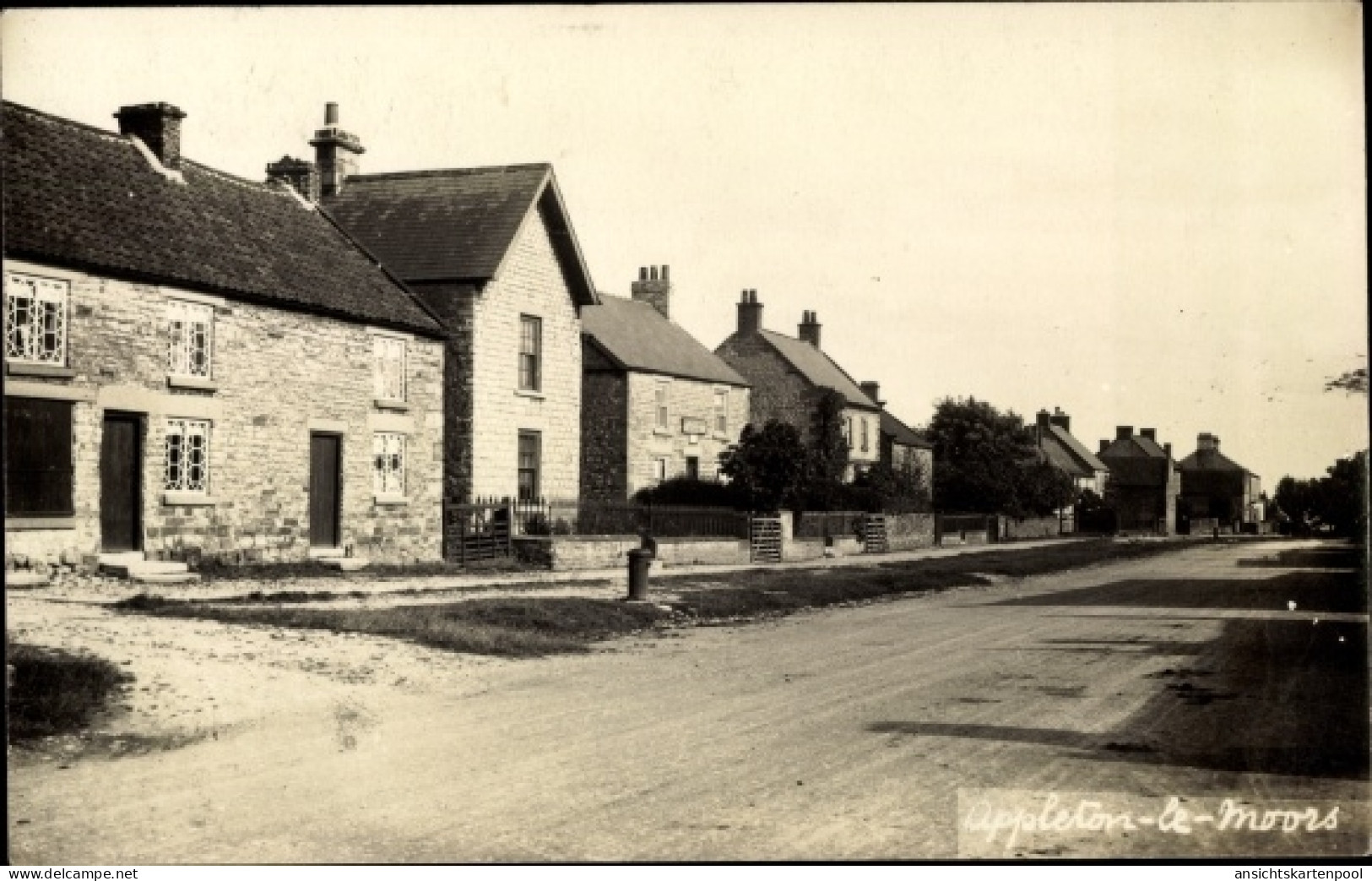 Photo CPA Appleton le Moors Yorkshire England, Straßenpartie