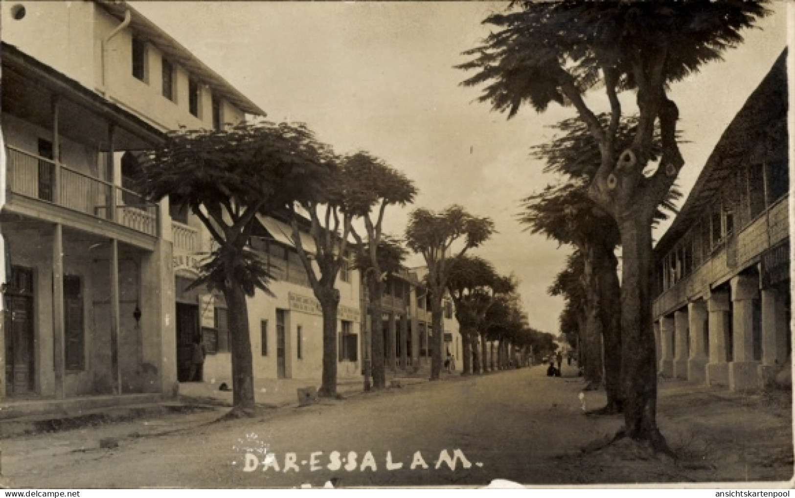 Photo CPA Daressalam Dar es Salaam Tansania, Straßenpartie