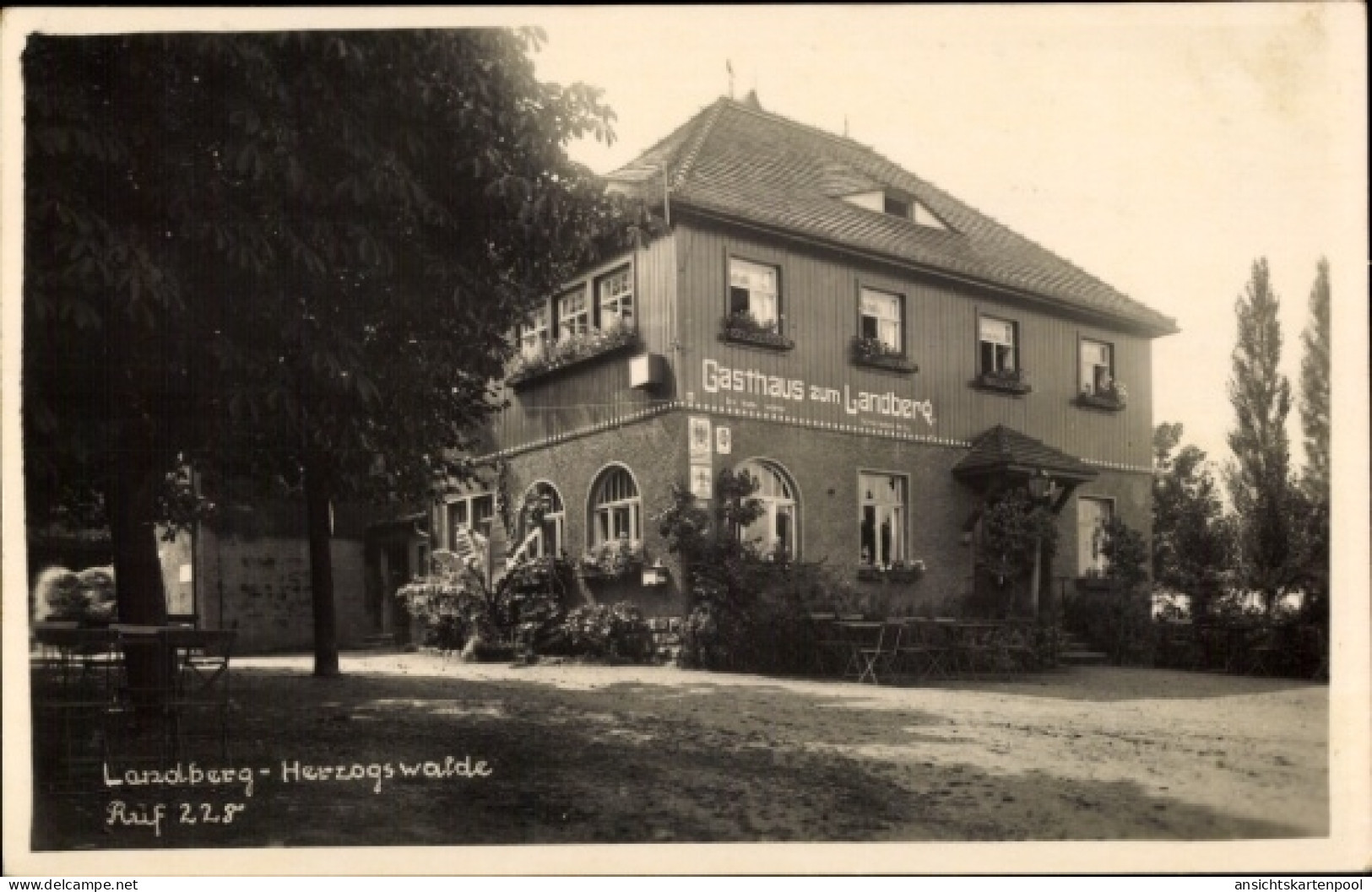 Photo CPA Herzogswalde Wilsdruff Sachsen, Landberg, Gasthaus zum Landberg