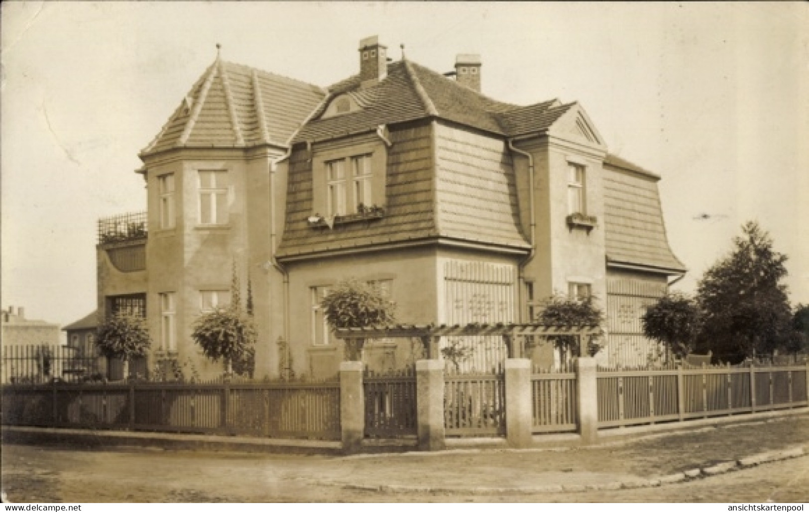 Photo CPA Neuwelzow Welzow Niederlausitz, Villa