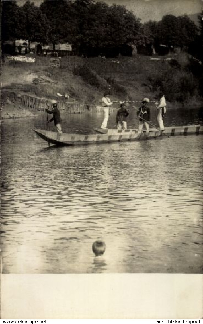 Photo CPA Oberndorf bei Salzburg Österreich, Ruderpartie