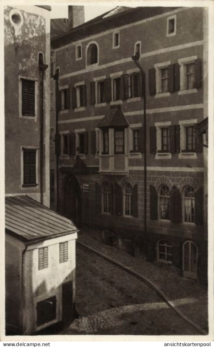 Photo CPA Oberndorf bei Salzburg Österreich, Straße, Wohnhaus