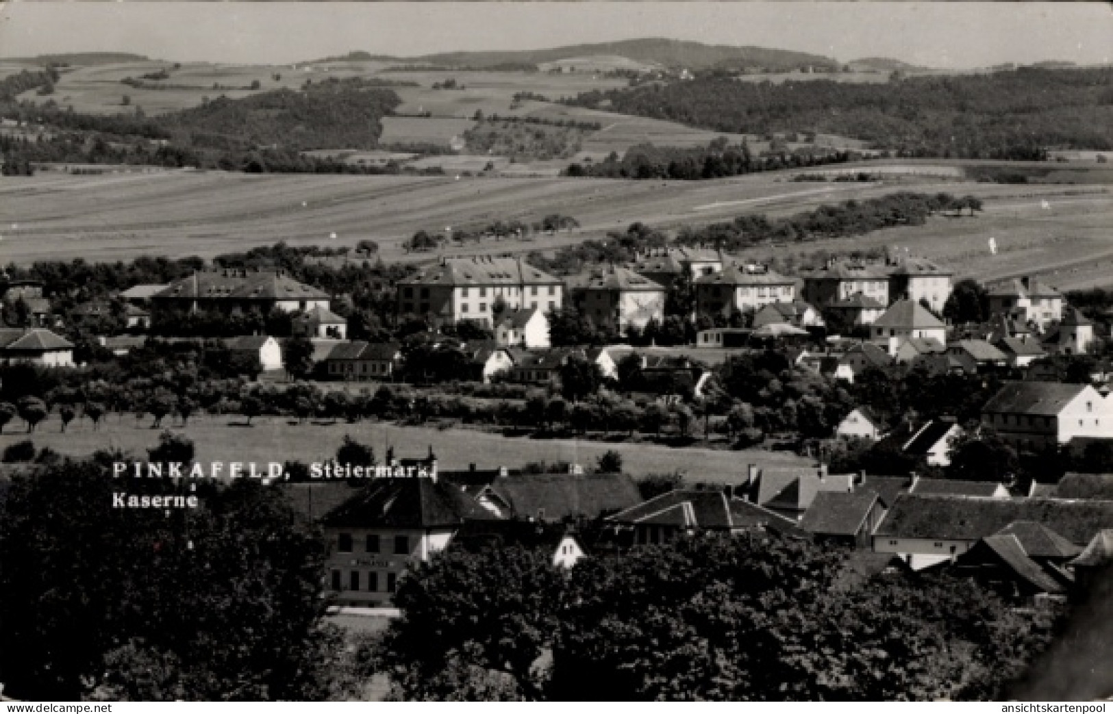 Photo CPA Pinkafeld im Burgenland Steiermark, Kaserne