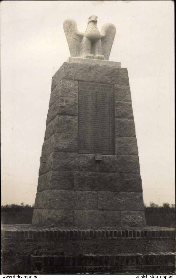Photo CPA Sudweyhe Weyhe Niedersachsen, Kriegerdenkmal