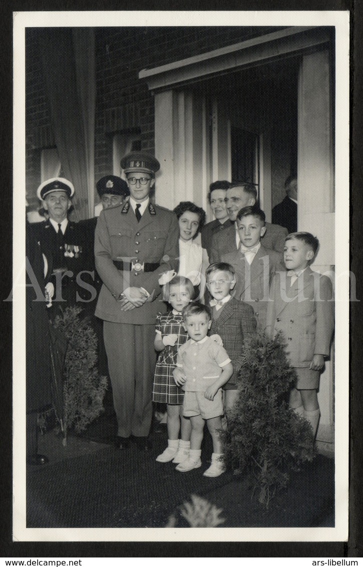Photo postcard / ROYALTY / Belgium / Belgique / roi Baudouin / koning Boudewijn / Sint-Niklaas / 1956 / familie Heirman