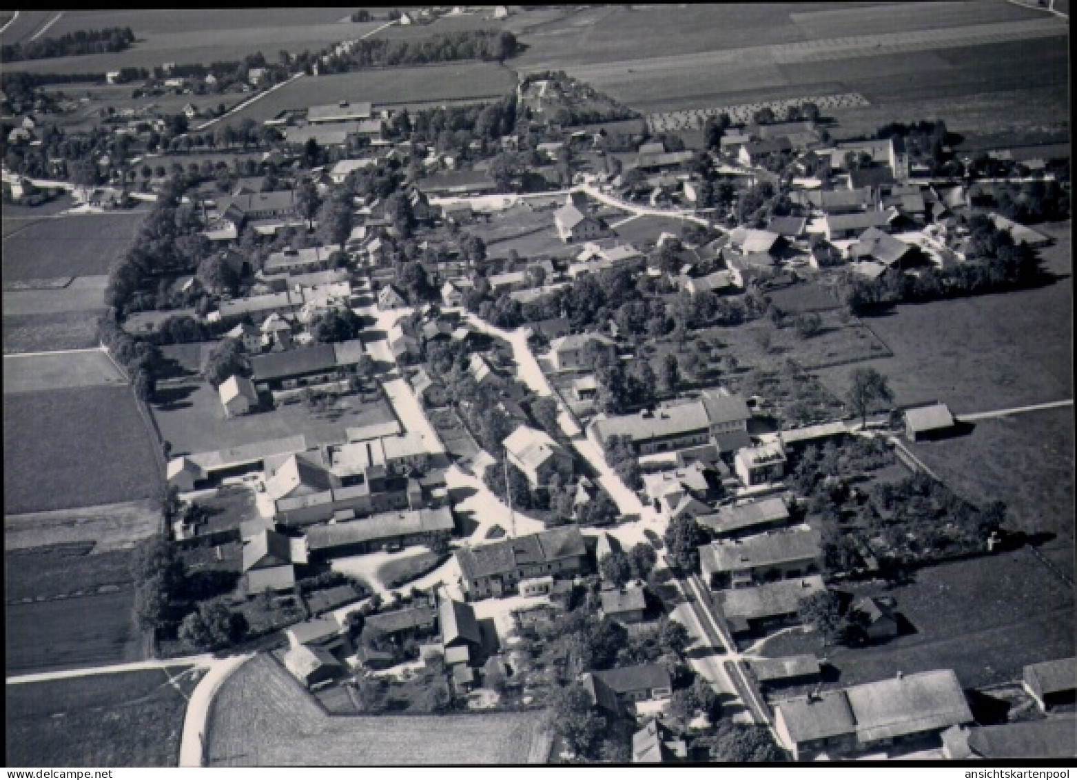 Photo Unterhaching in Oberbayern, Fliegeraufnahme