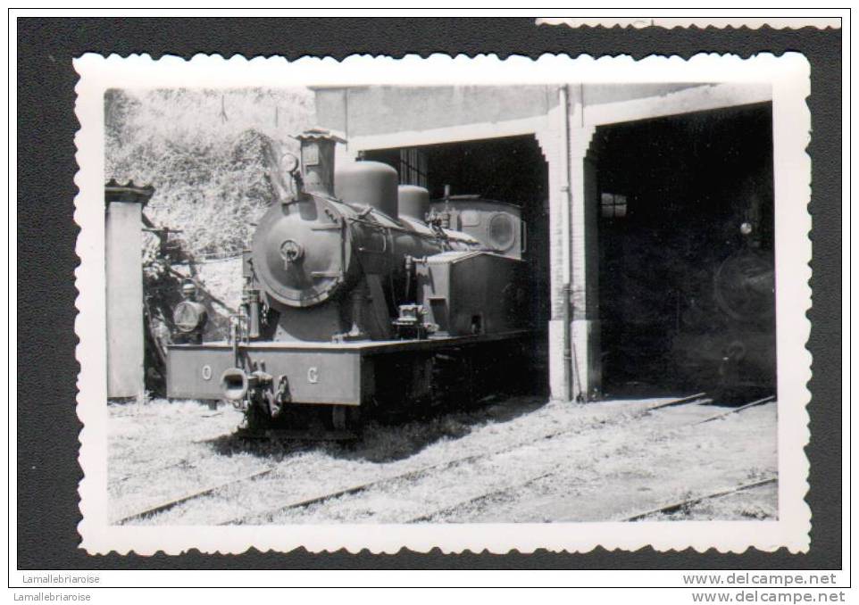 PHOTOGRAPHIE: LIGNE DE OLOT A GERONA