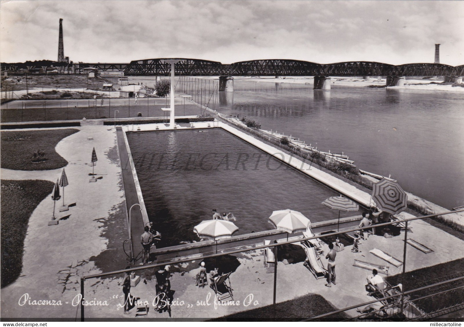 PIACENZA - Piscina "Nino Bixio", sul Fiume Po, Cartolina