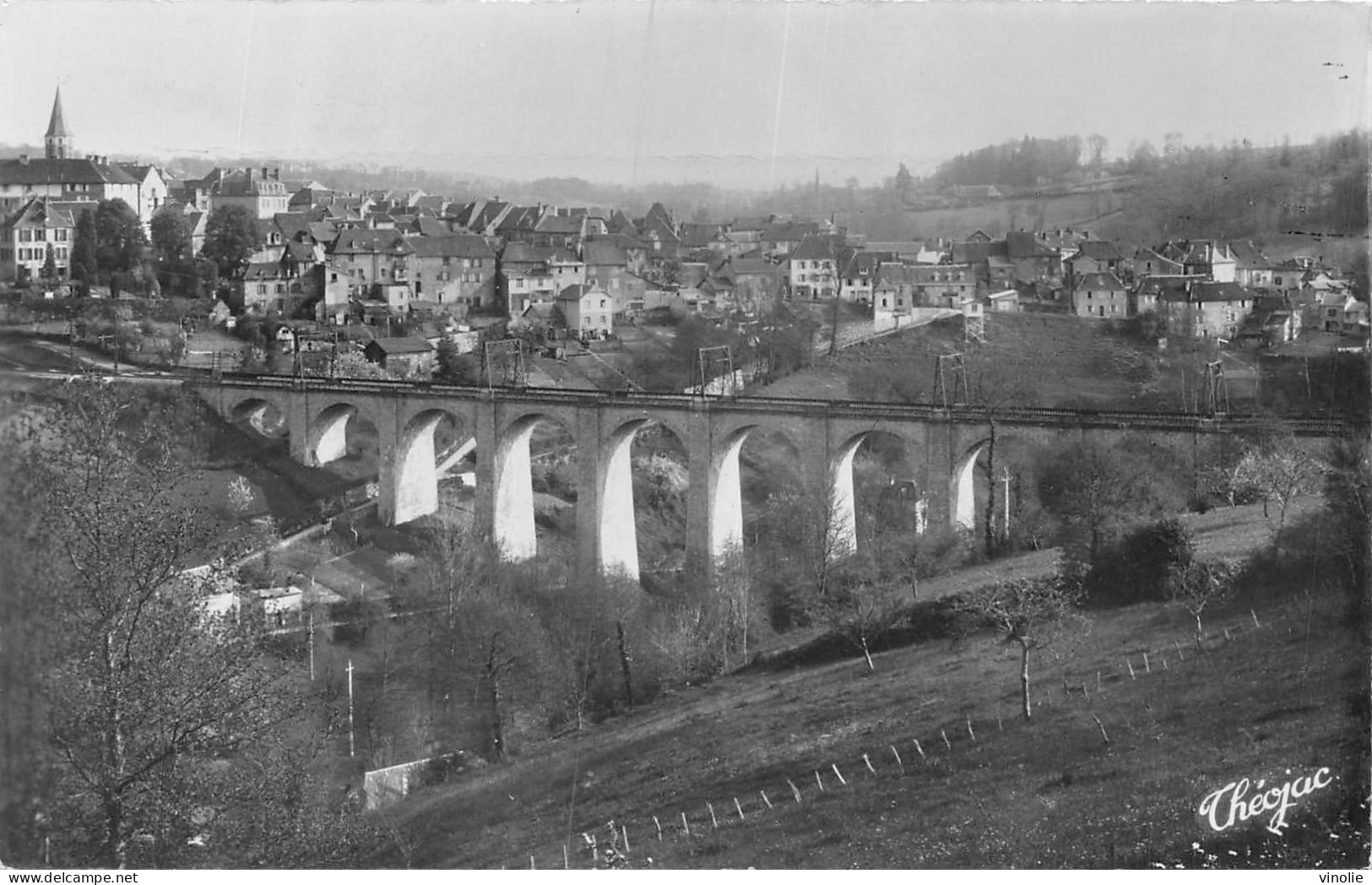 PIE-23-MU-2947 : PIERRE-BUFFIERE