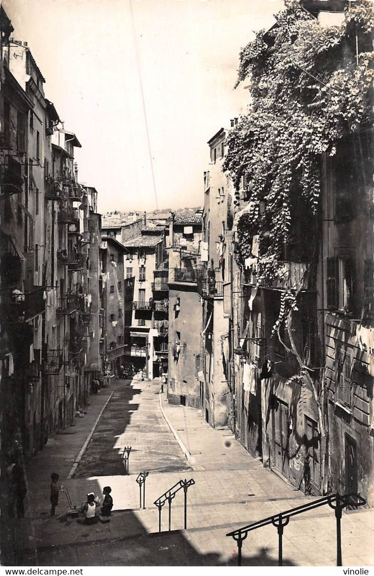 PIE-FL-21-6069 : NICE. VIEUX NICE
