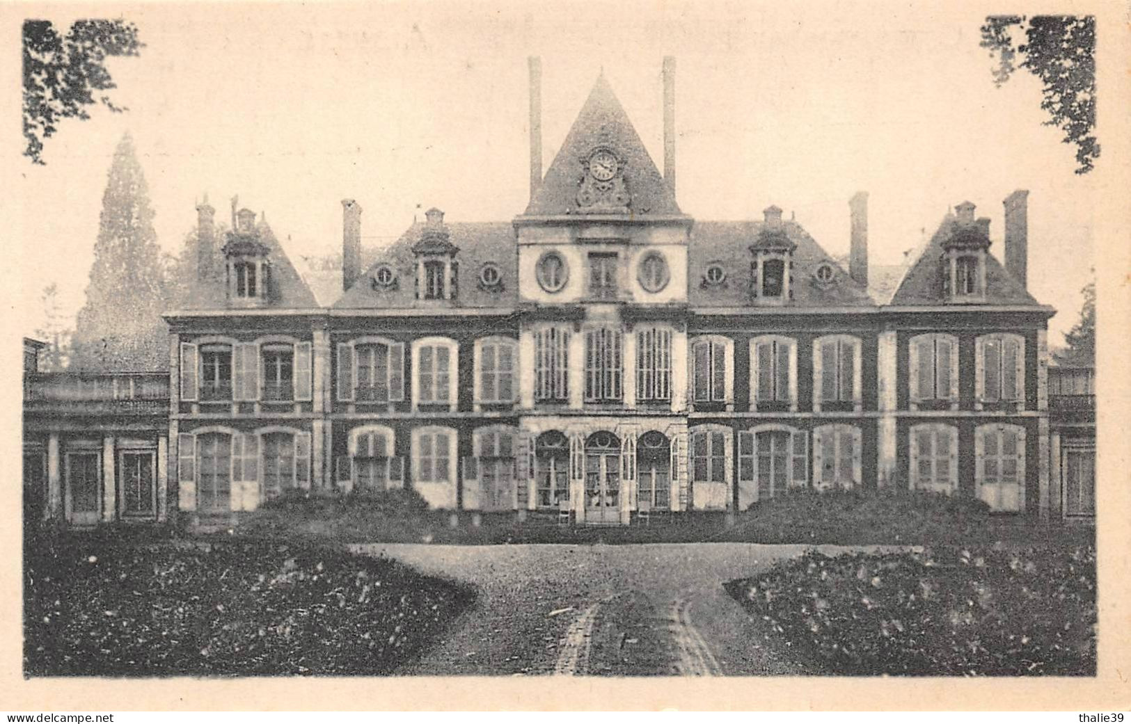 Pinterville château canton Louviers
