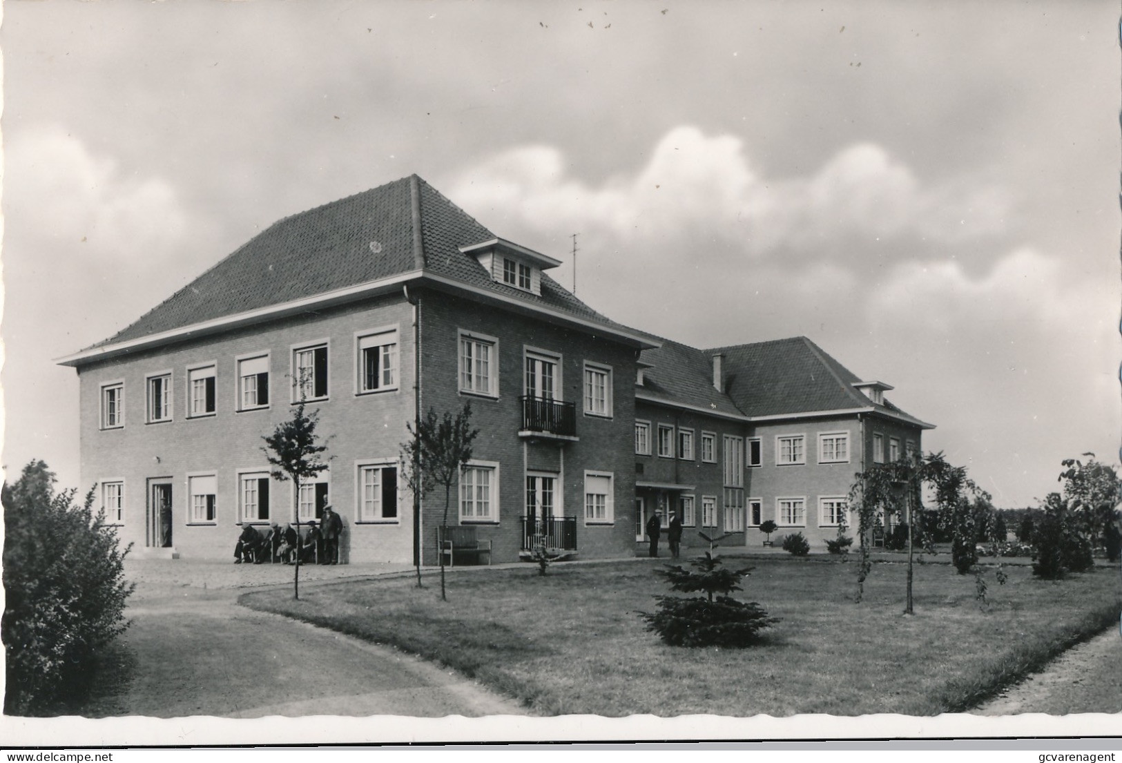 PITTEM  SINT.REMIGIUS GESTICHT     FOTOKAART   2 SCANS