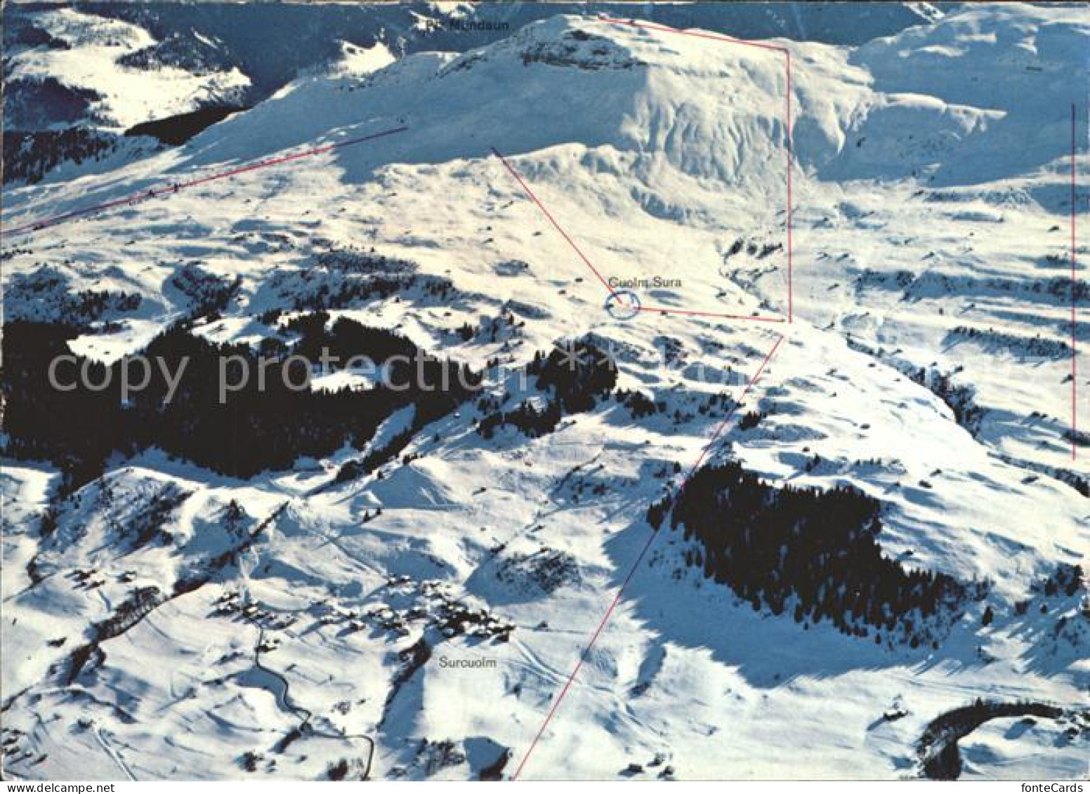 Piz Mundaun Fliegeraufnahme