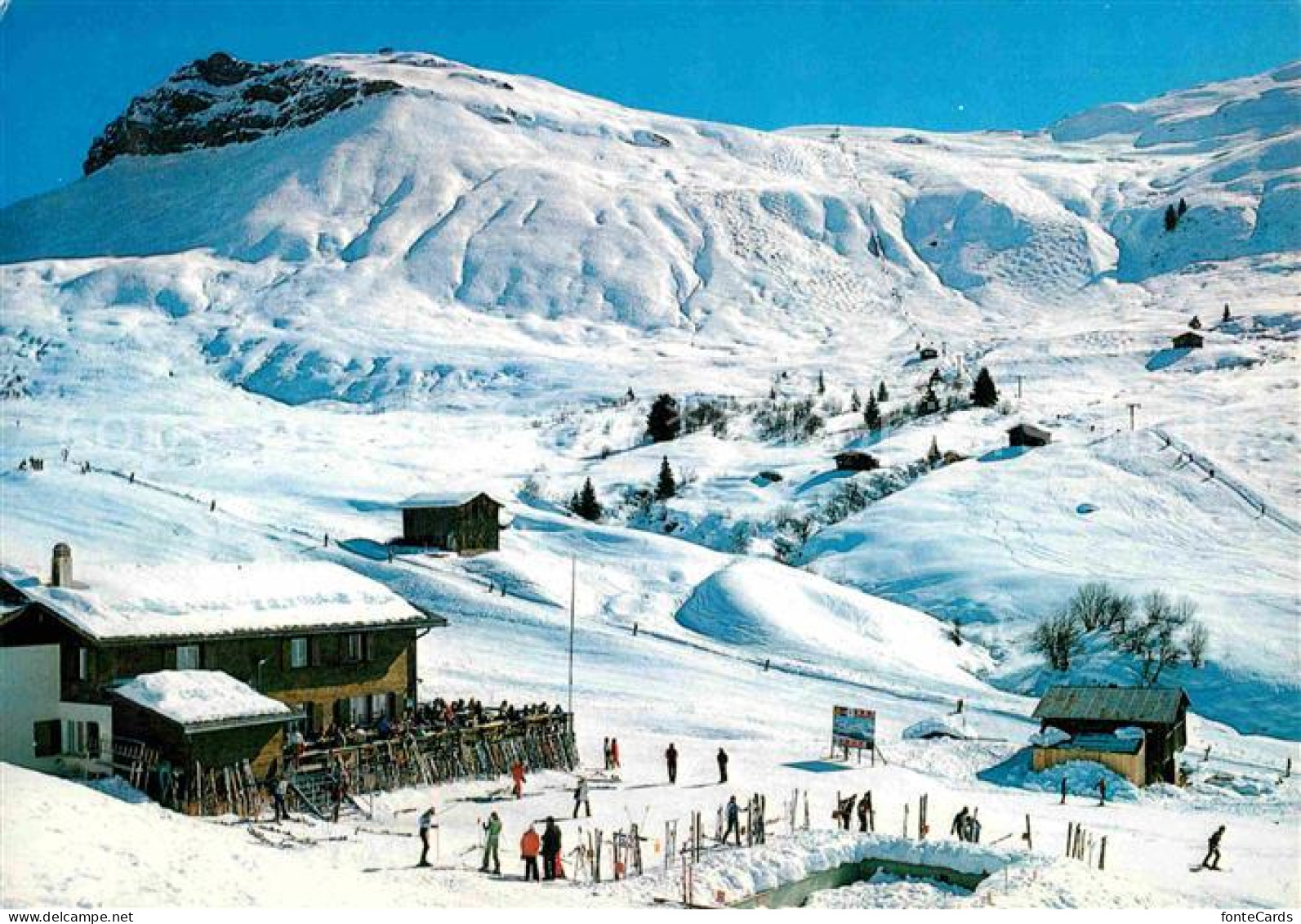 Piz Mundaun Winterpanorama Skigebiet Berggasthaus Cuolm Sura