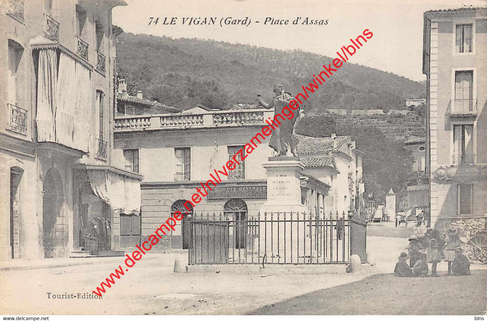 Place d'Assas - Le Vigan - (30) Gard
