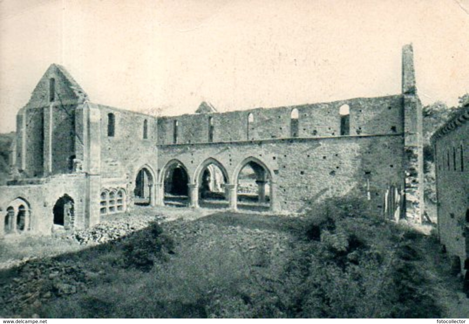 Plénée Jugon (22) : abbaye de Boquen l'église vue du nord