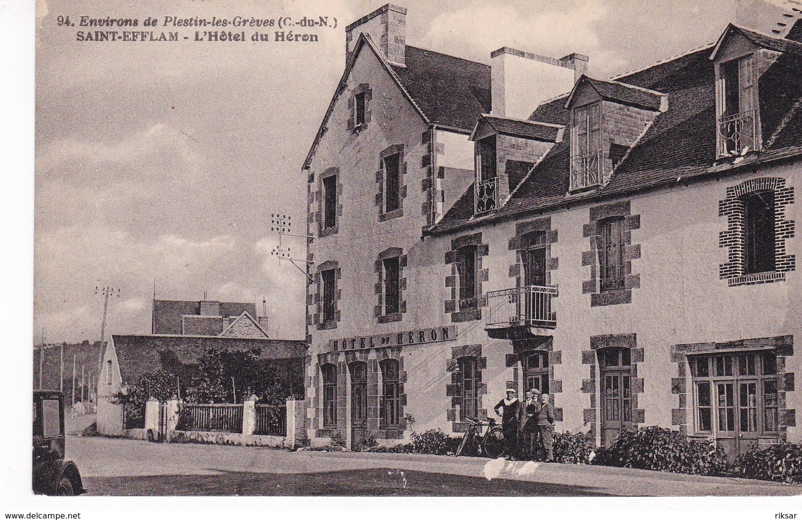 PLESTIN LES GREVES(HOTEL DU HERON)