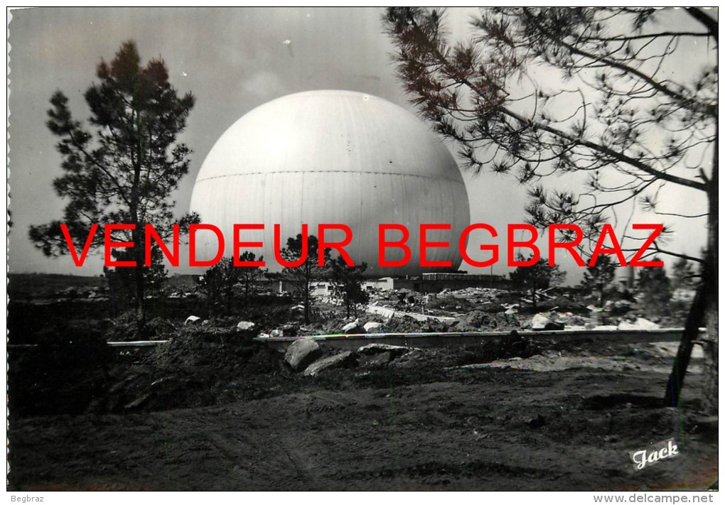 PLEUMEUR BODOU        LE RADOME