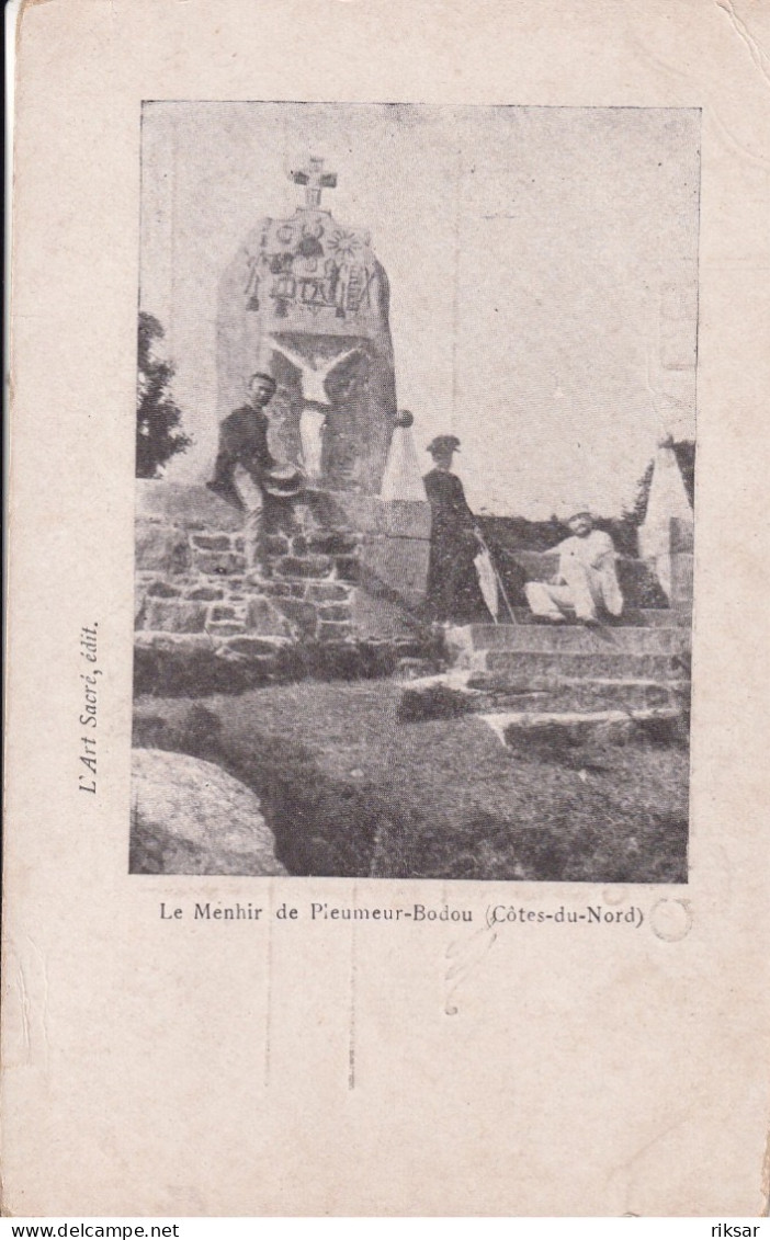 PLEUMEUR BODOU(MENHIR)