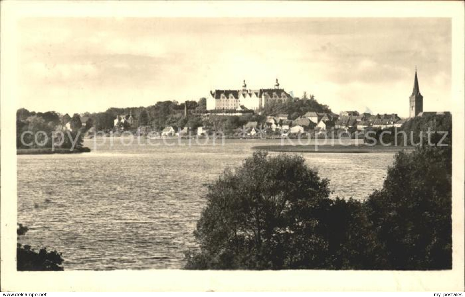 Ploen See Schloss Ploen