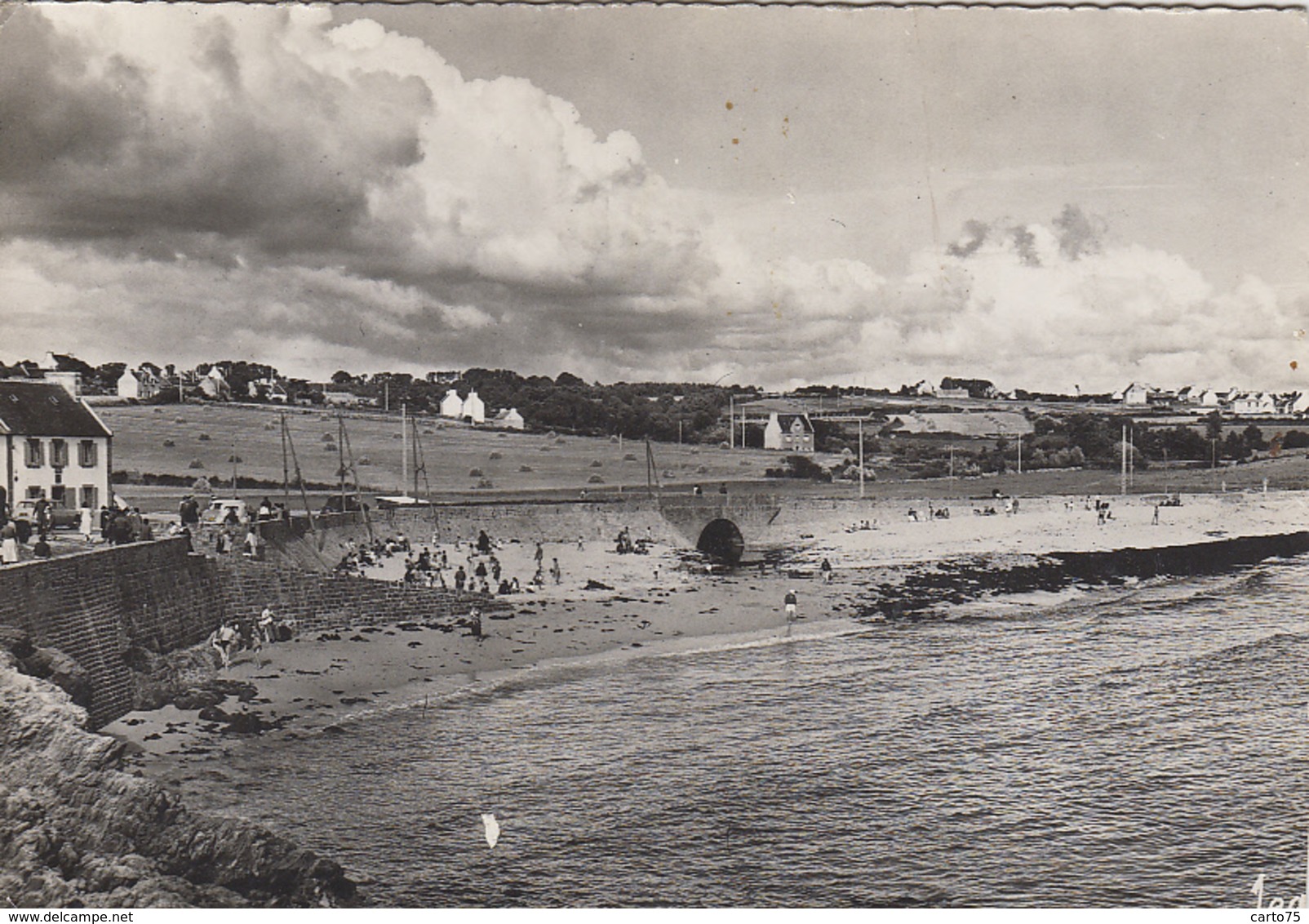 Plogoff 29 - Plage du Loch