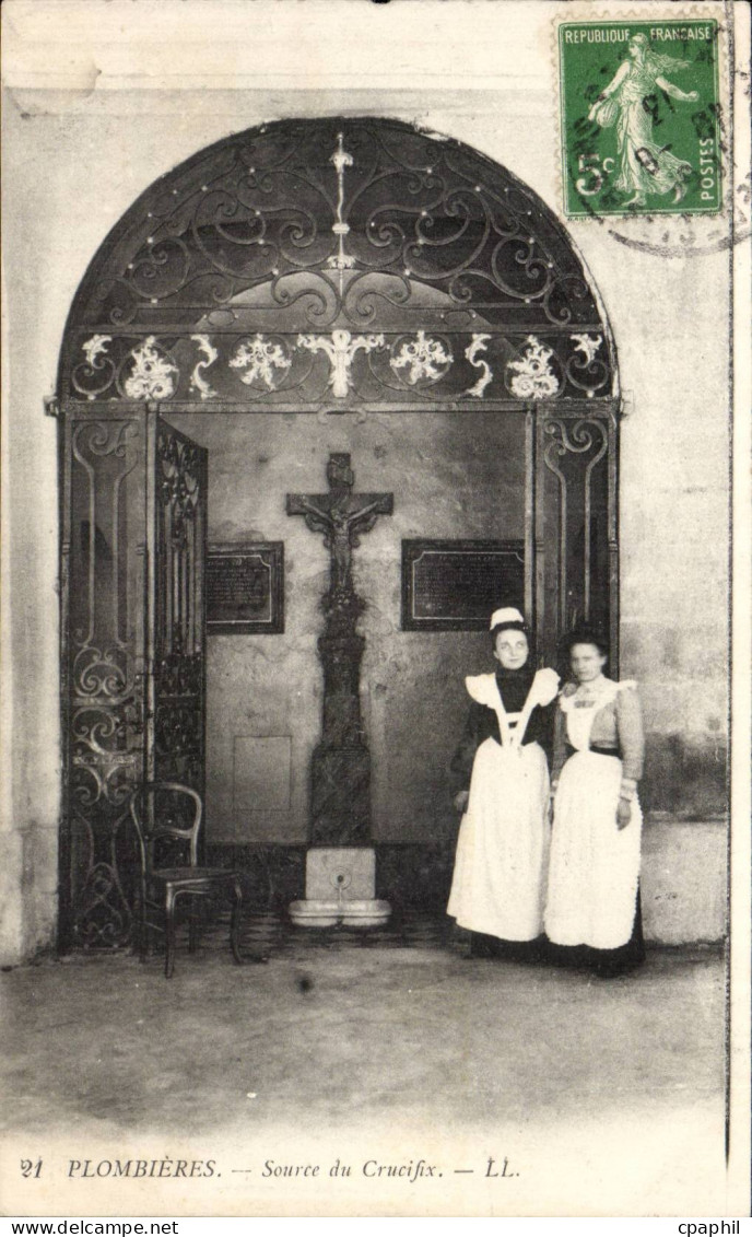 Plombieres CPA Source du Crucifix