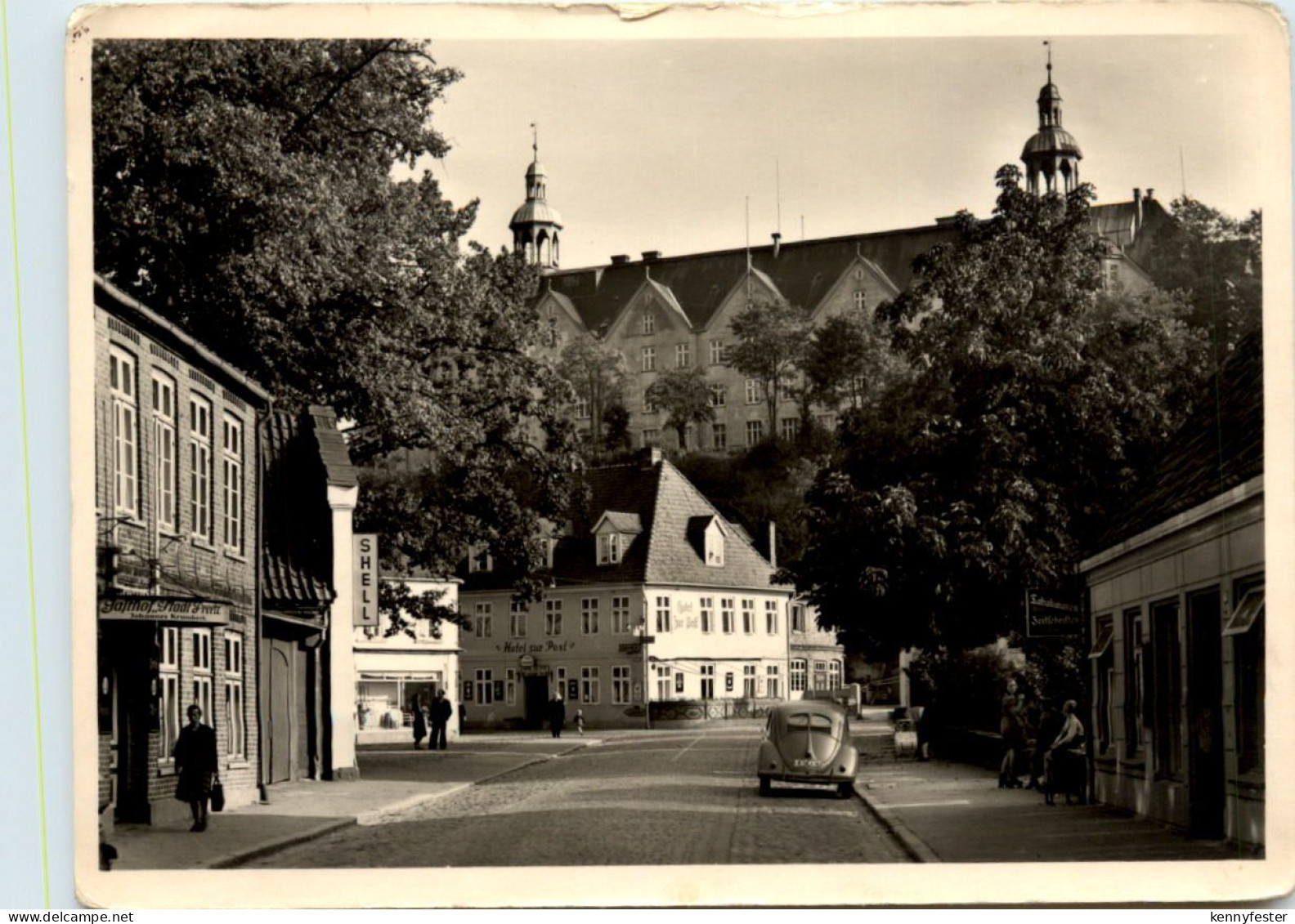 Plön, Johannisstrasse mit Schloss